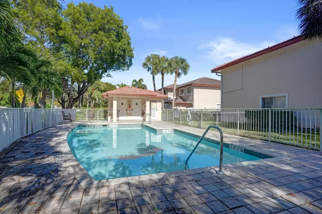 8964 NW 38th Drive Coral Springs FL 33065