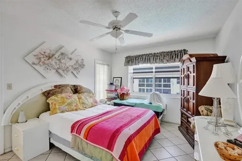1461 S Ocean Boulevard Lauderdale By The Sea FL 33062