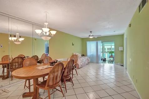 1461 S Ocean Boulevard Lauderdale By The Sea FL 33062