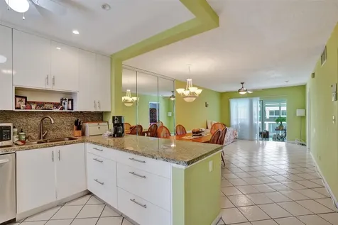 1461 S Ocean Boulevard Lauderdale By The Sea FL 33062