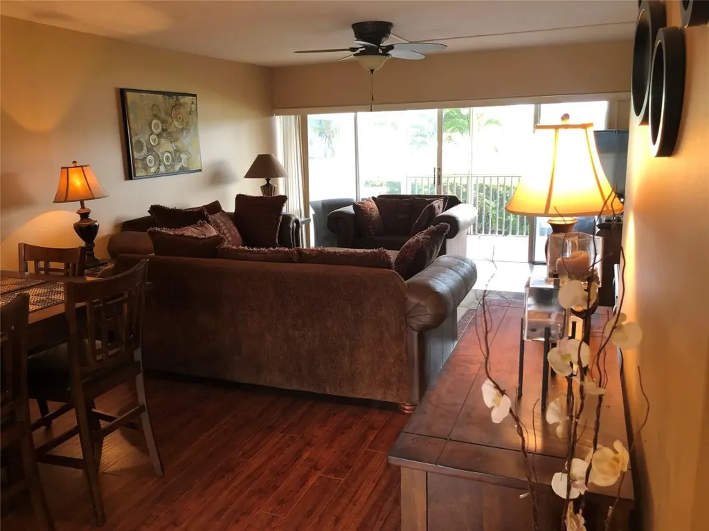 400 N Federal Highway Deerfield Beach FL 33441