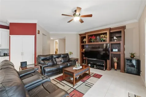 5053 NW 125th Avenue Coral Springs FL 33076