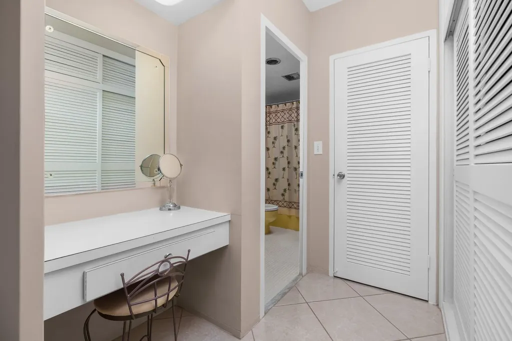 3333 NE 34th Street Fort Lauderdale FL 33308
