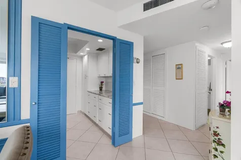 3333 NE 34th Street Fort Lauderdale FL 33308