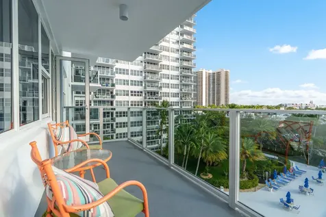 3333 NE 34th Street Fort Lauderdale FL 33308