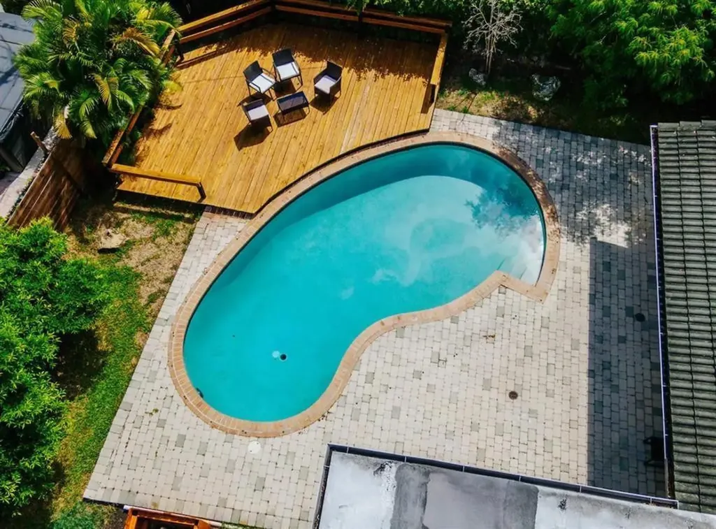 2521 NE 51st Street Lighthouse Point FL 33064