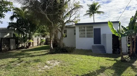 2745 Funston Street Hollywood FL 33020