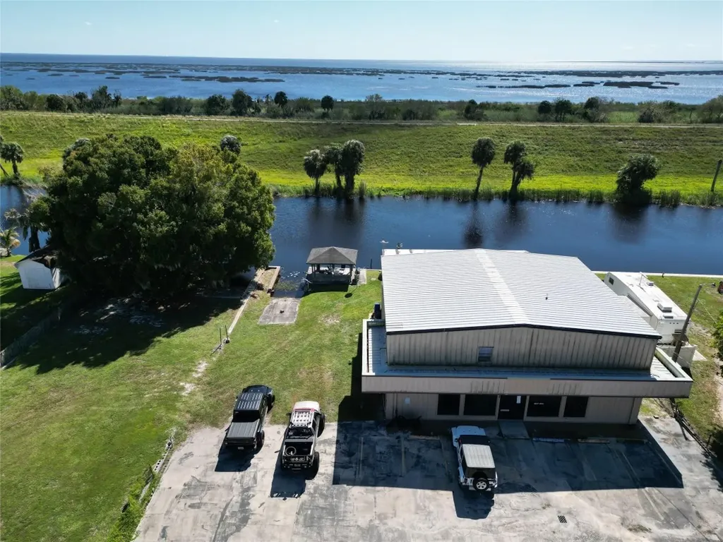 238 Us Highway 441 Okeechobee FL 34974