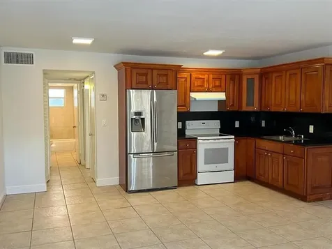 7851 Dunham Boulevard Miami FL 33138