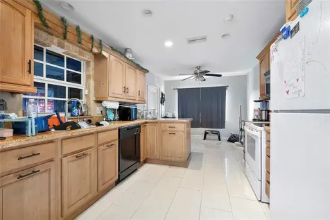 6810 Merion Court North Lauderdale FL 33068