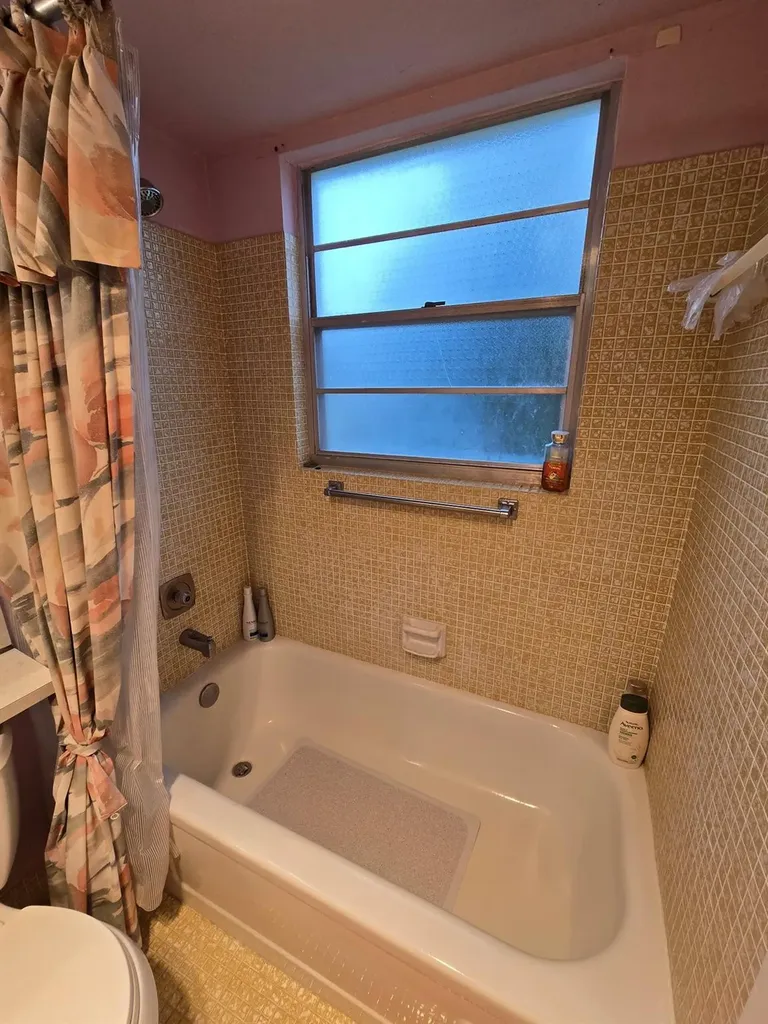 456 Tilford U Deerfield Beach FL 33442