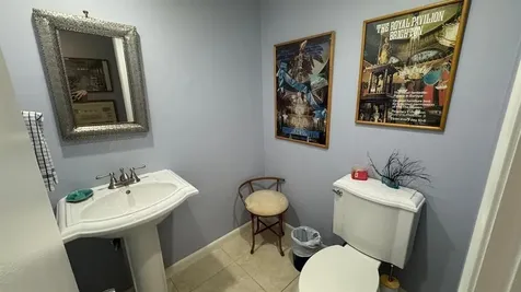 2200 NE 33rd Avenue Fort Lauderdale FL 33305