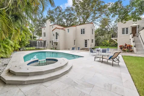 5960 N Bayshore Drive Miami FL 33137