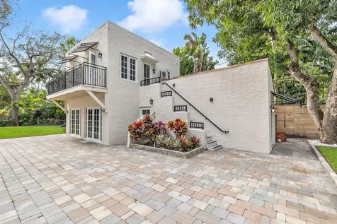 5960 N Bayshore Drive Miami FL 33137