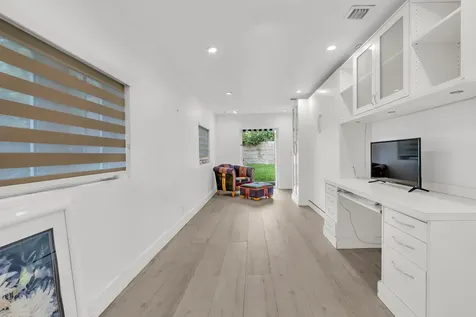 5960 N Bayshore Drive Miami FL 33137