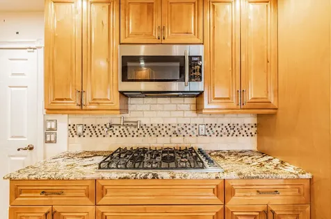 2650 NE 52nd Street Lighthouse Point FL 33064