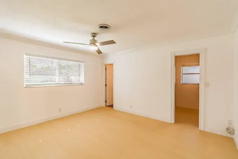 2650 NE 52nd Street Lighthouse Point FL 33064