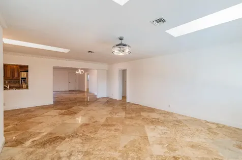 2650 NE 52nd Street Lighthouse Point FL 33064