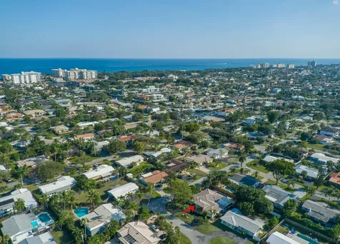 2650 NE 52nd Street Lighthouse Point FL 33064