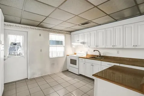 632 SW 8th Street Hallandale Beach FL 33009