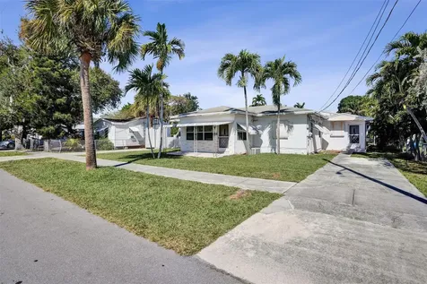 632 SW 8th Street Hallandale Beach FL 33009