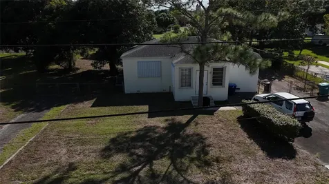 940 NW 151st Street Miami FL 33169