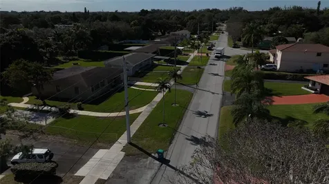 940 NW 151st Street Miami FL 33169