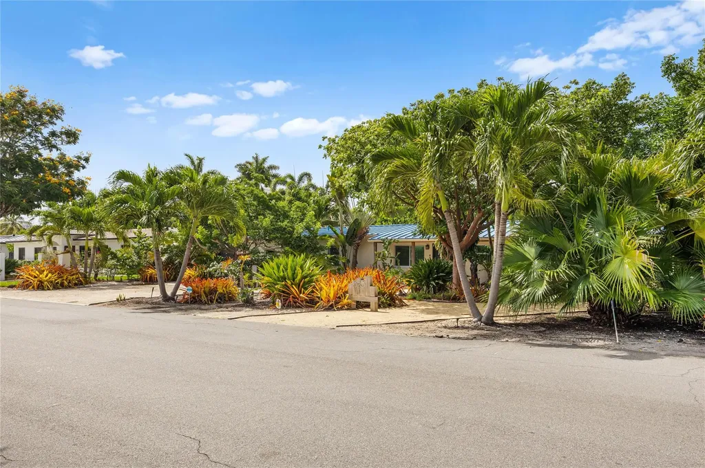 2520 Yacht Club Boulevard Fort Lauderdale FL 33304