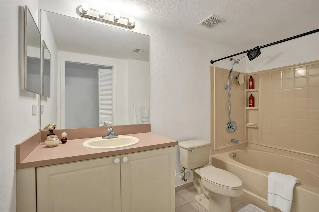 6584 W Sample Road Coral Springs FL 33067