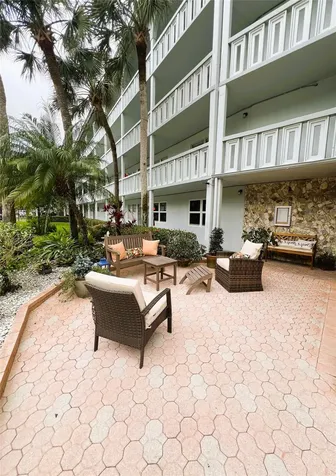 3001 Portofino Isle Coconut Creek FL 33066
