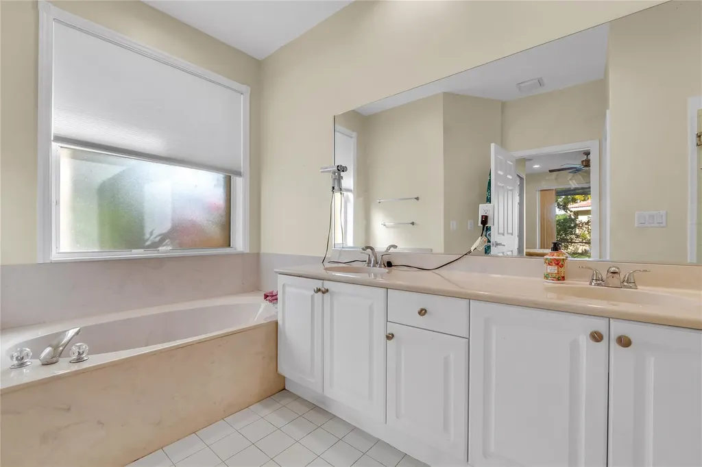 5873 NW 120th Terrace Coral Springs FL 33076