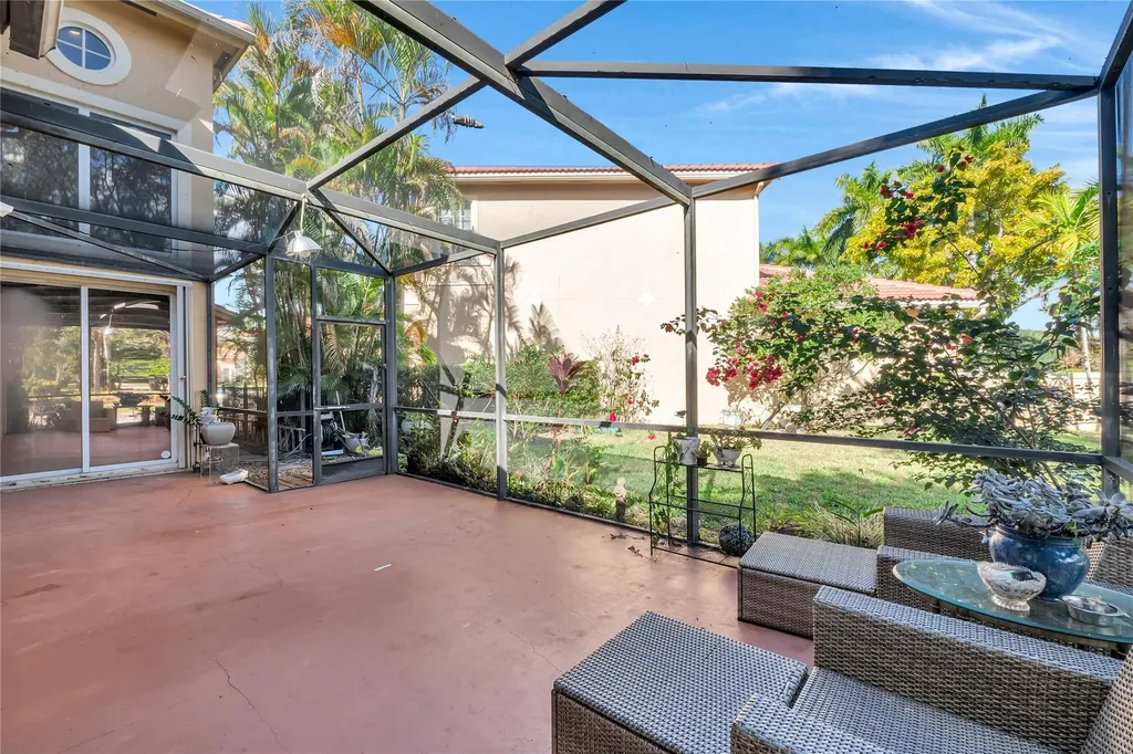 5873 NW 120th Terrace Coral Springs FL 33076
