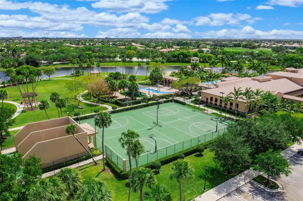 5873 NW 120th Terrace Coral Springs FL 33076