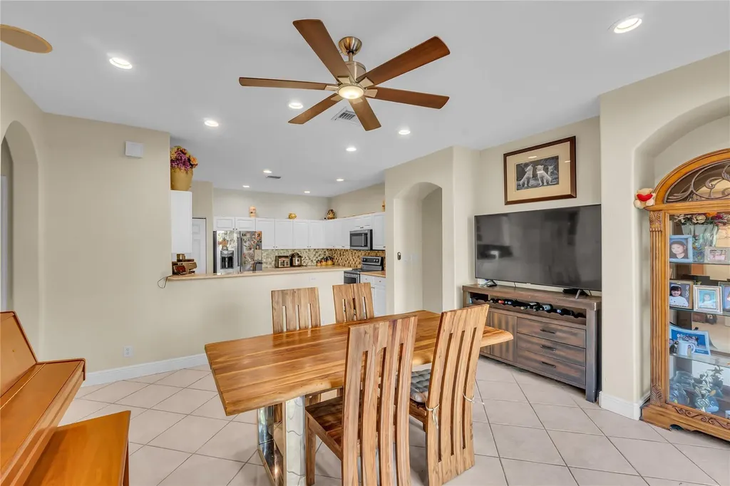 5873 NW 120th Terrace Coral Springs FL 33076
