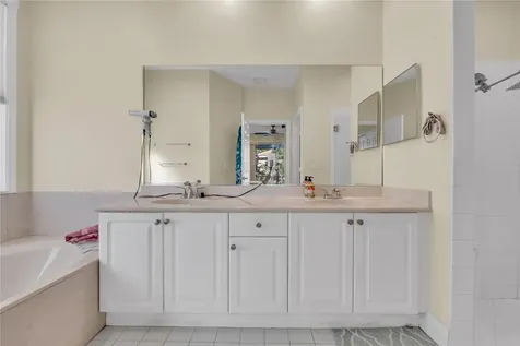 5873 NW 120th Terrace Coral Springs FL 33076