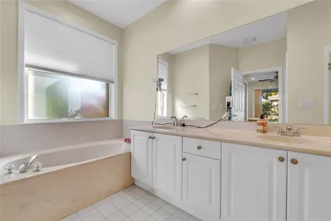 5873 NW 120th Terrace Coral Springs FL 33076