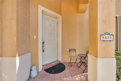 5873 NW 120th Terrace Coral Springs FL 33076
