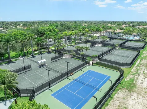 5873 NW 120th Terrace Coral Springs FL 33076