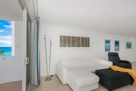 3140 S Ocean Drive Hallandale Beach FL 33009