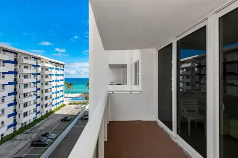 3140 S Ocean Drive Hallandale Beach FL 33009