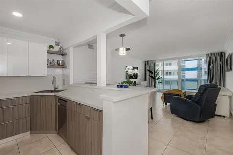 3140 S Ocean Drive Hallandale Beach FL 33009