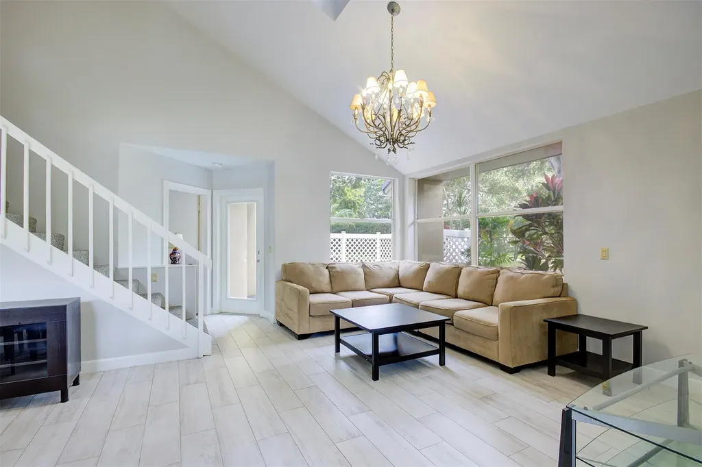 504 Bradford Court Boynton Beach FL 33436