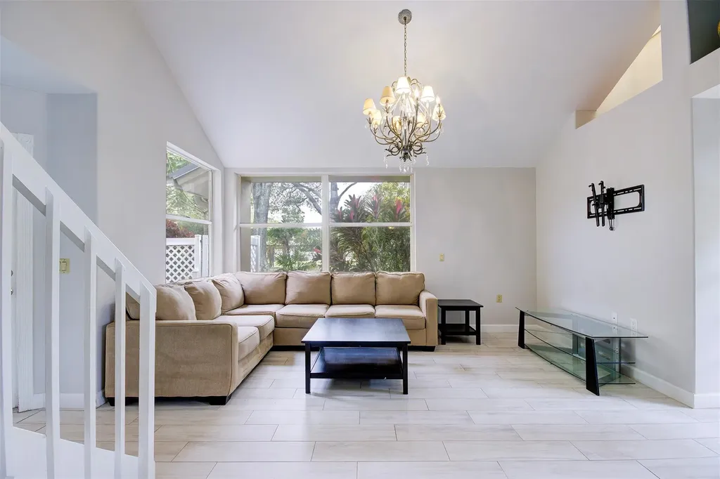 504 Bradford Court Boynton Beach FL 33436