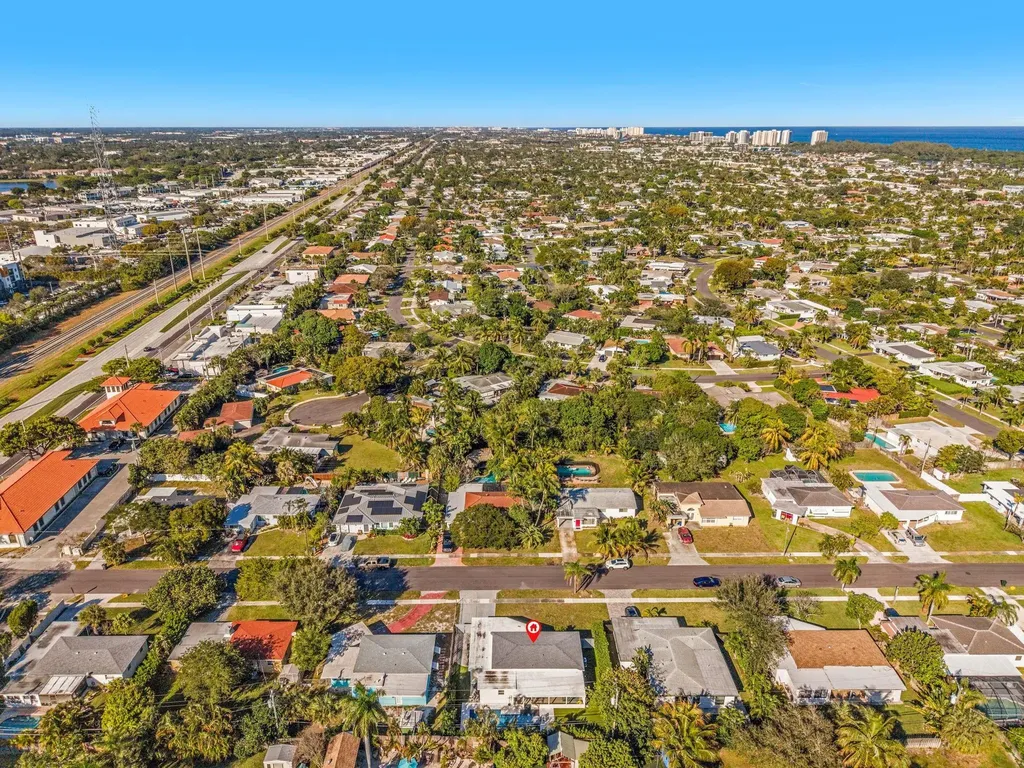 190 NE 21st Street Boca Raton FL 33431