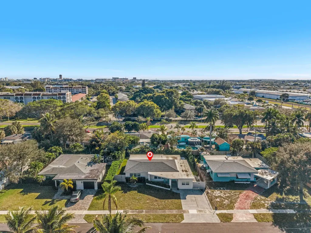 190 NE 21st Street Boca Raton FL 33431