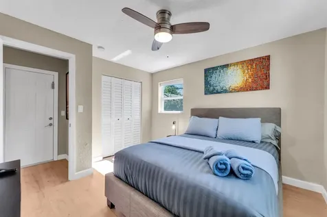 190 NE 21st Street Boca Raton FL 33431