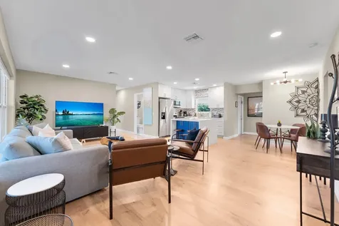 190 NE 21st Street Boca Raton FL 33431