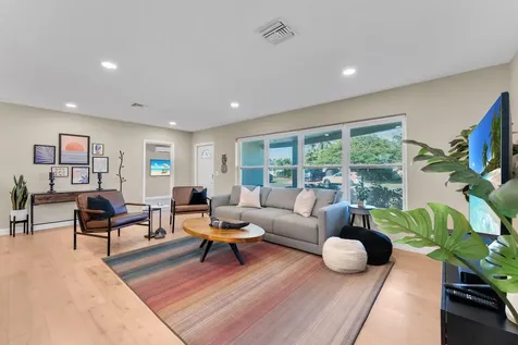 190 NE 21st Street Boca Raton FL 33431