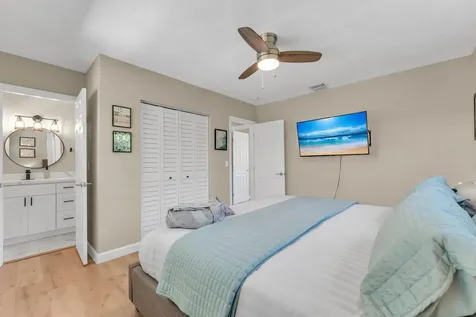 190 NE 21st Street Boca Raton FL 33431