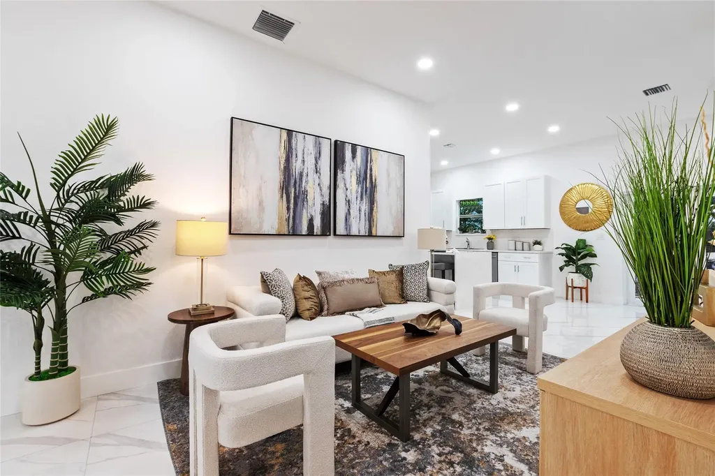 2407 NW 8 Street Fort Lauderdale FL 33311